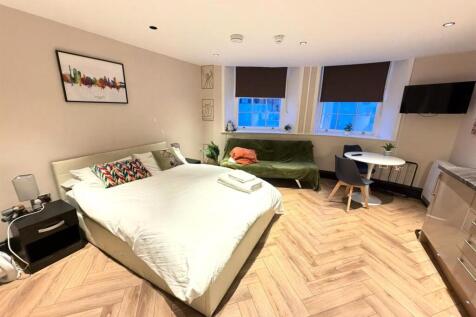 Living Room.jpg