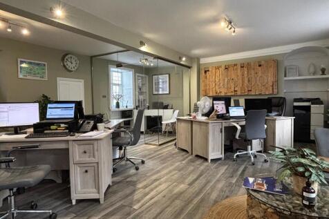 5c88d067-4d3a-40c...