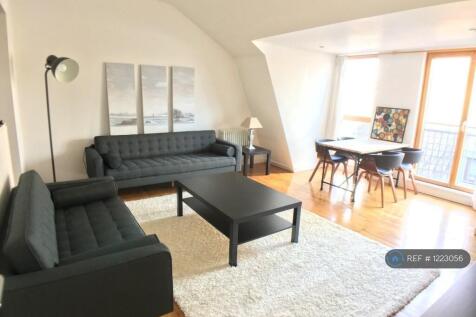 Lounge And Juliet Balcony