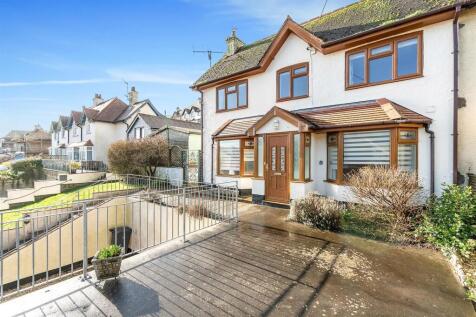 Front shot of property