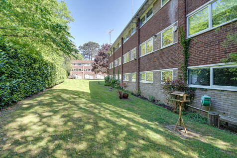 Communal Grounds