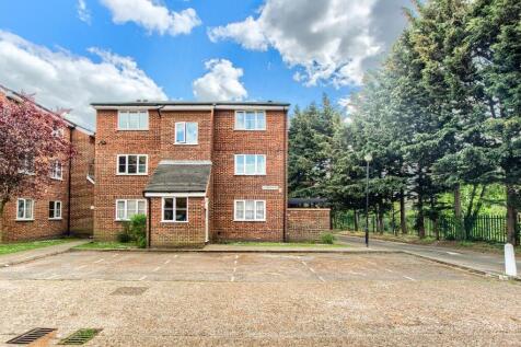 Claypole Court