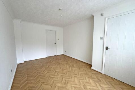 Canisp Close, Chadderton photo 4