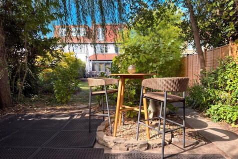 Property Image 8