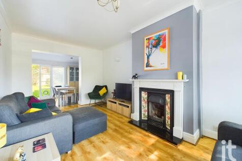 Stockport, SK2 - property photo