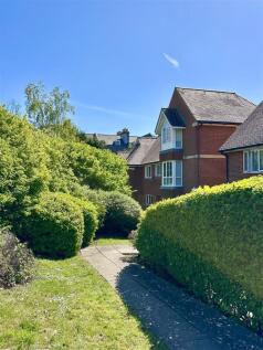 St Leonards-on-sea, TN38 - property photo