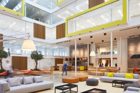 Photo 1 Atrium