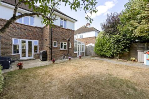 Ashurst Drive, 40-017.jpg