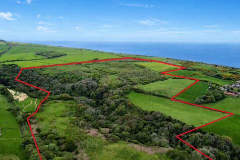 Scarborough, YO13 - property photo
