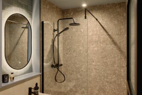 Allandale, Flookerbrook, Chester, Cheshire, CH2 photo 3