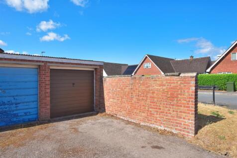 32 Haston Close Hereford (13).jpg