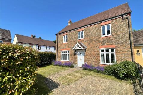 Petersfield, GU31 - property photo