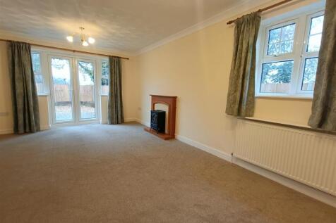 Swallow Drive, Wragby photo 5