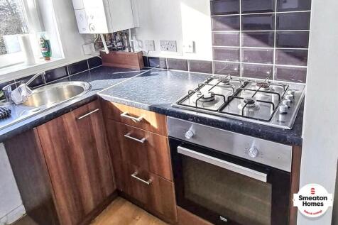 Vicarage Gardens, St Budeaux, PL5 photo 3