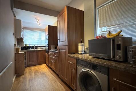 Fitted Kitchen