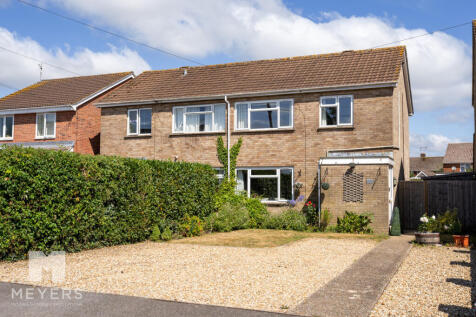 Ringwood, BH24 - property photo
