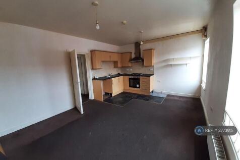 Kitchen &amp; Living Room