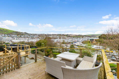 4 Front Deck