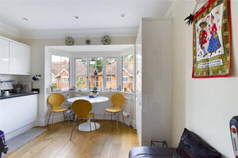 Kitchen/Breakfast 1