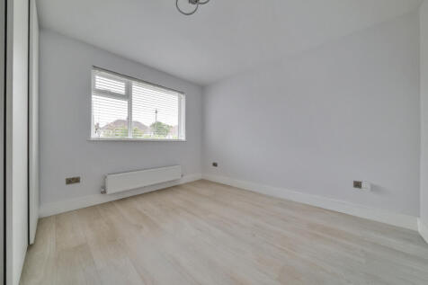 1305373-11-683ef6...