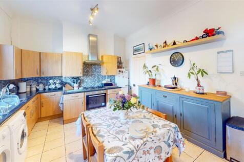 Kitchen.jpg