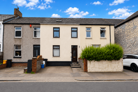 3 Bedroom Terraced for Sale