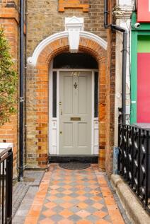Carr Road, E17