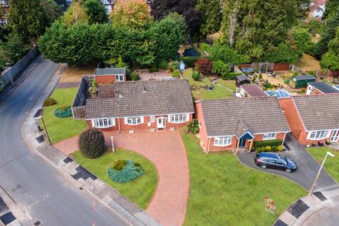 5 Woodshires Road_3.jpg
