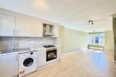 Open Plan Kitchen / Reception Room
