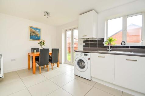 Faraday Way, Rugby photo 3