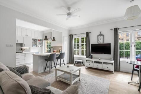 Living/Kitchen
