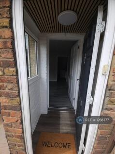 High St, Orpington, BR6 photo 4