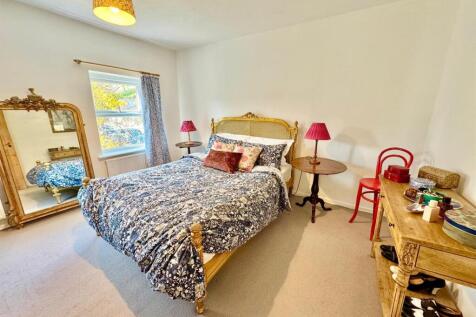 PHOTO-2025-04-07-19-38-15 (23).jpg