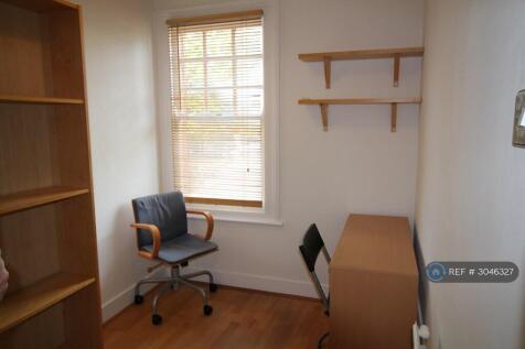 Little Ealing Lane, London, W5 photo 5