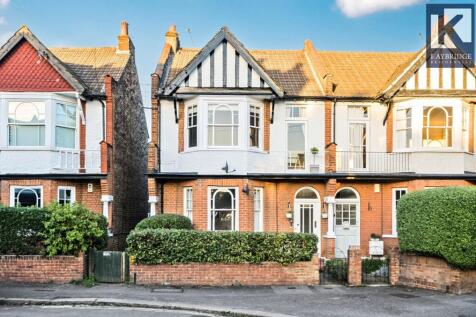 Stanton Road, London - SW20 8RL