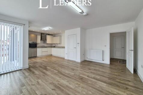 Edward Court, Ingatestone, Essex, CM4 photo 4