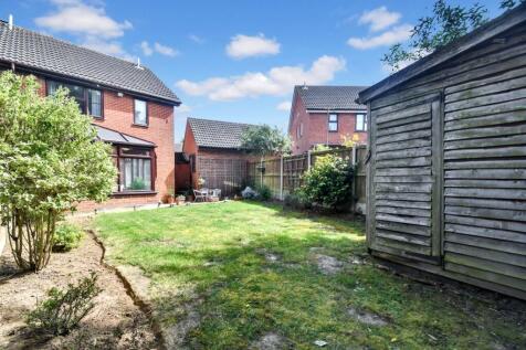 Gillingham, ME7 - property photo