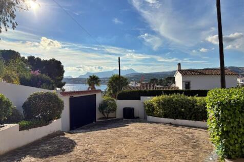 Property Image 38