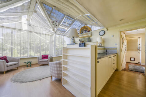 8-6820ea52e207a-1...