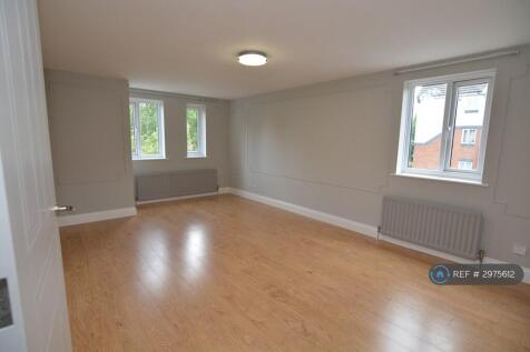 Living Room ¿ Bright Dual-Aspect Living Room
