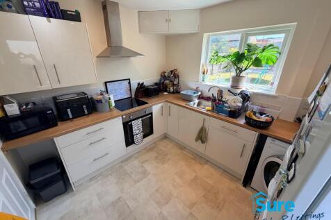 St. Peters Road, Gloucester, GL4. photo 3