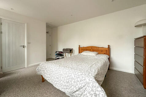 Bedroom 1  (1)