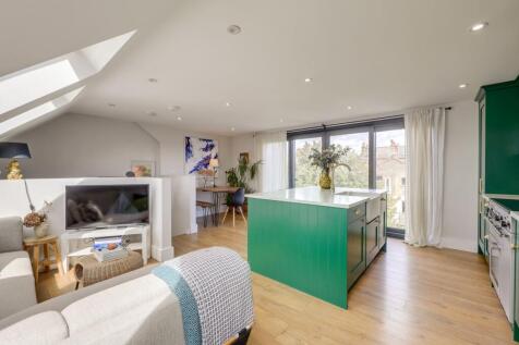 Open Plan Kitchen &amp; Living Room