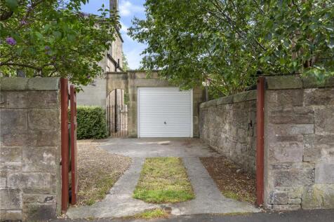 Driveway &amp; Garage