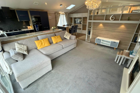 Atlas Laburnum Living Room At Hoburne Cotswold Rea