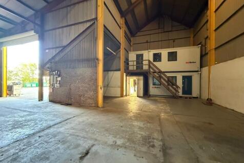 Barn 2