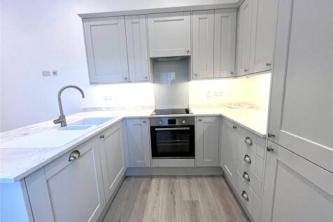 Old Chester Road, Holywell, Flintshire, CH8 photo 5