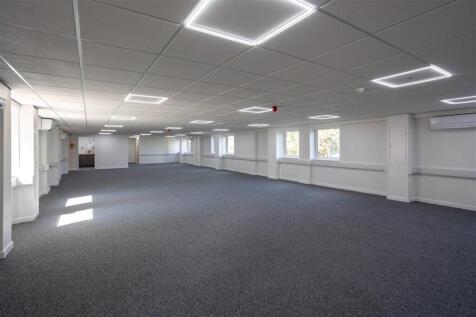 8725  Whittington Hall GROUND 30 Medium.jpg