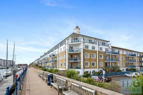 Collingwood Court...