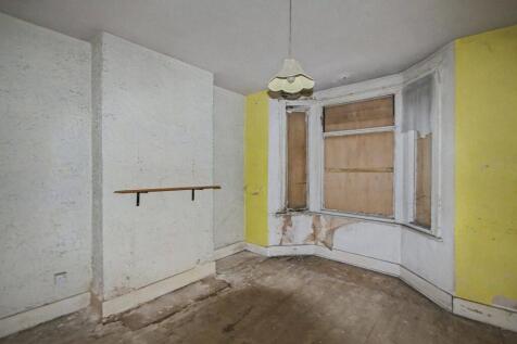 63a Ley Street, Ilford, IG1 4BG